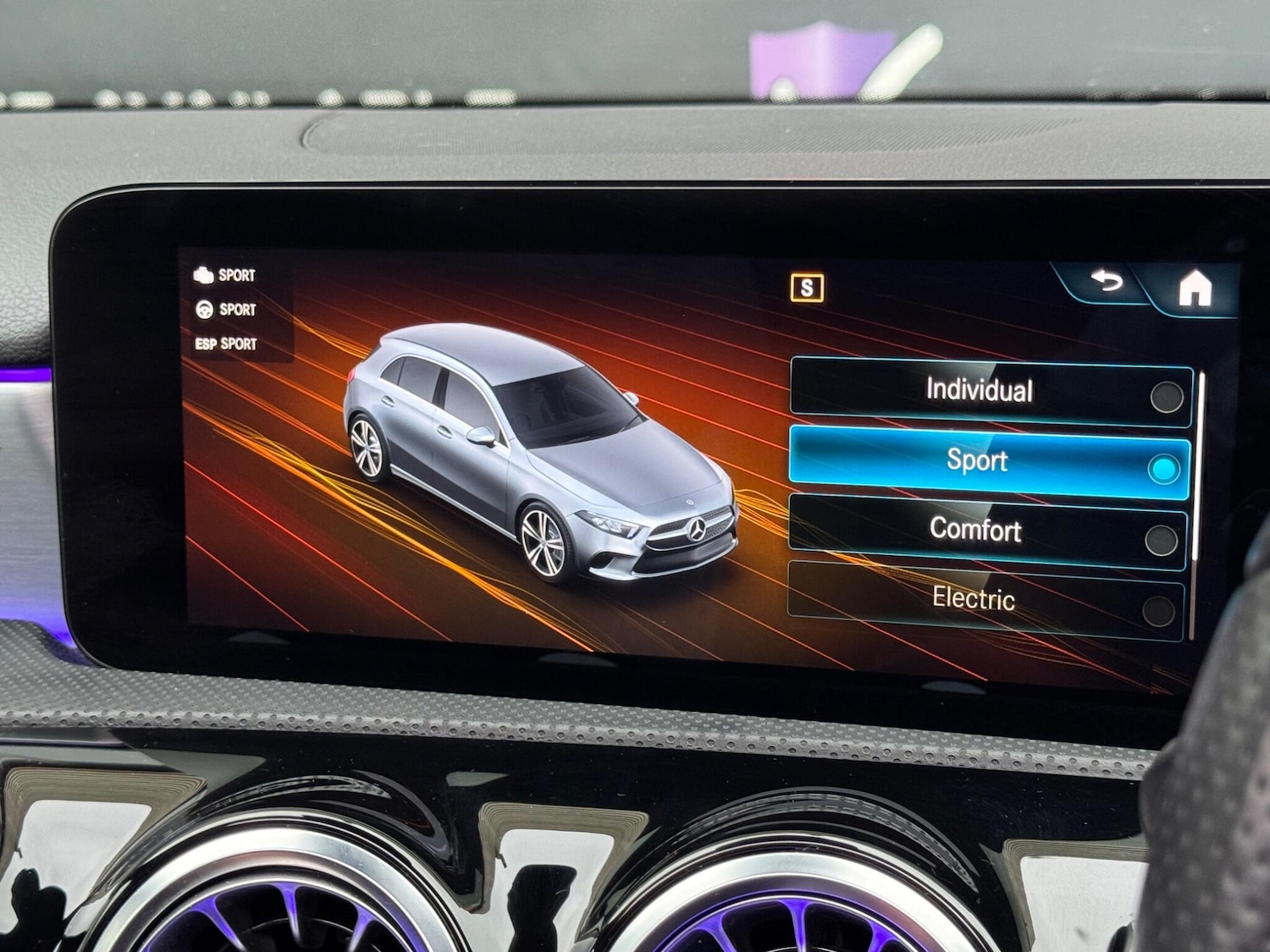 Used Mercedes-Benz A-Class 2021 for sale - 77052470: Photo 41