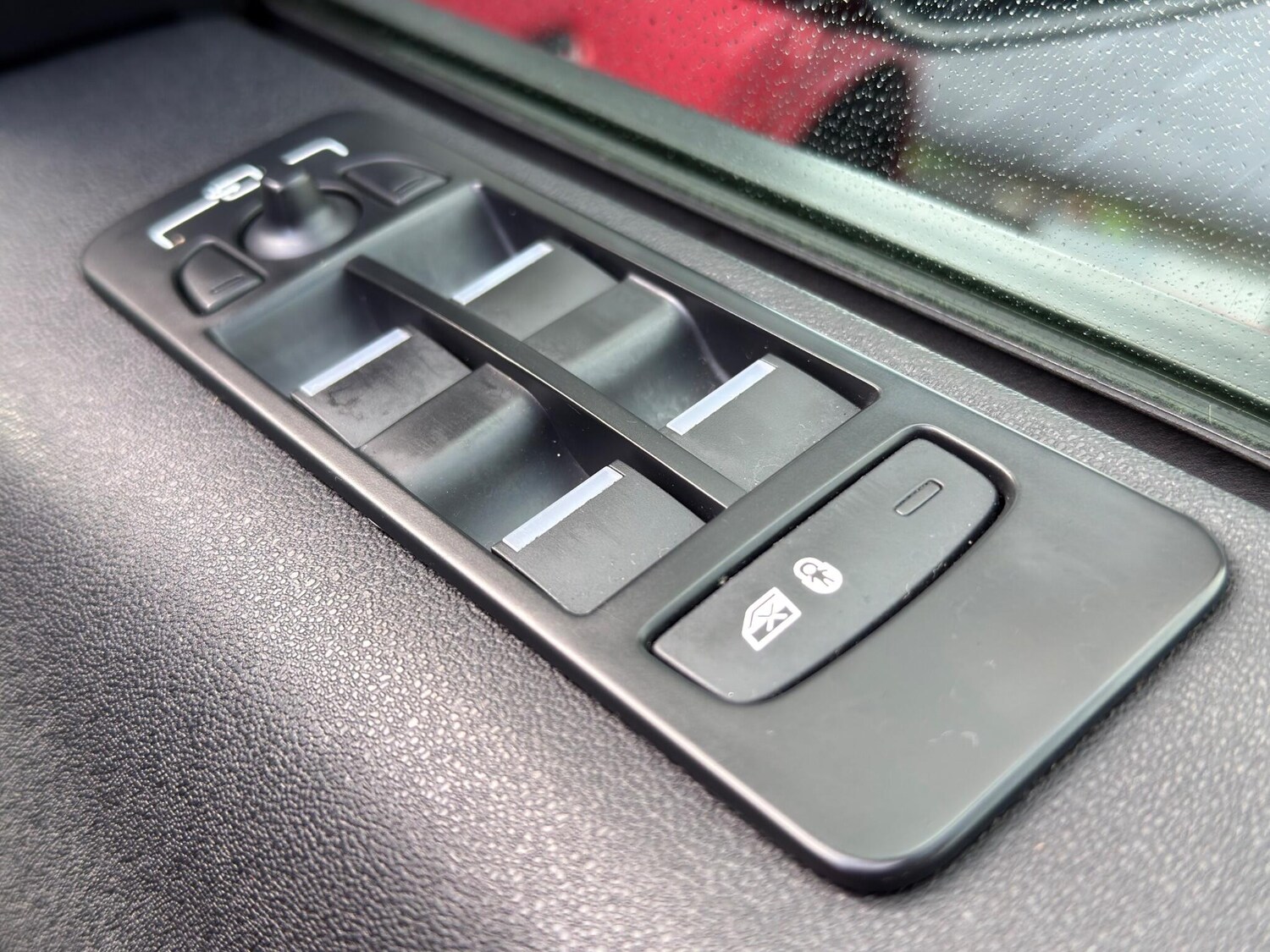 Used Land Rover Discovery Sport 2020 for sale - 77573798: Photo 28