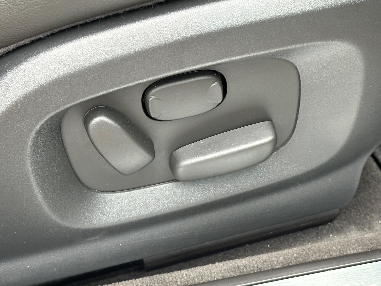 Used Jaguar XF 2014 for sale - 76294464: Photo 25