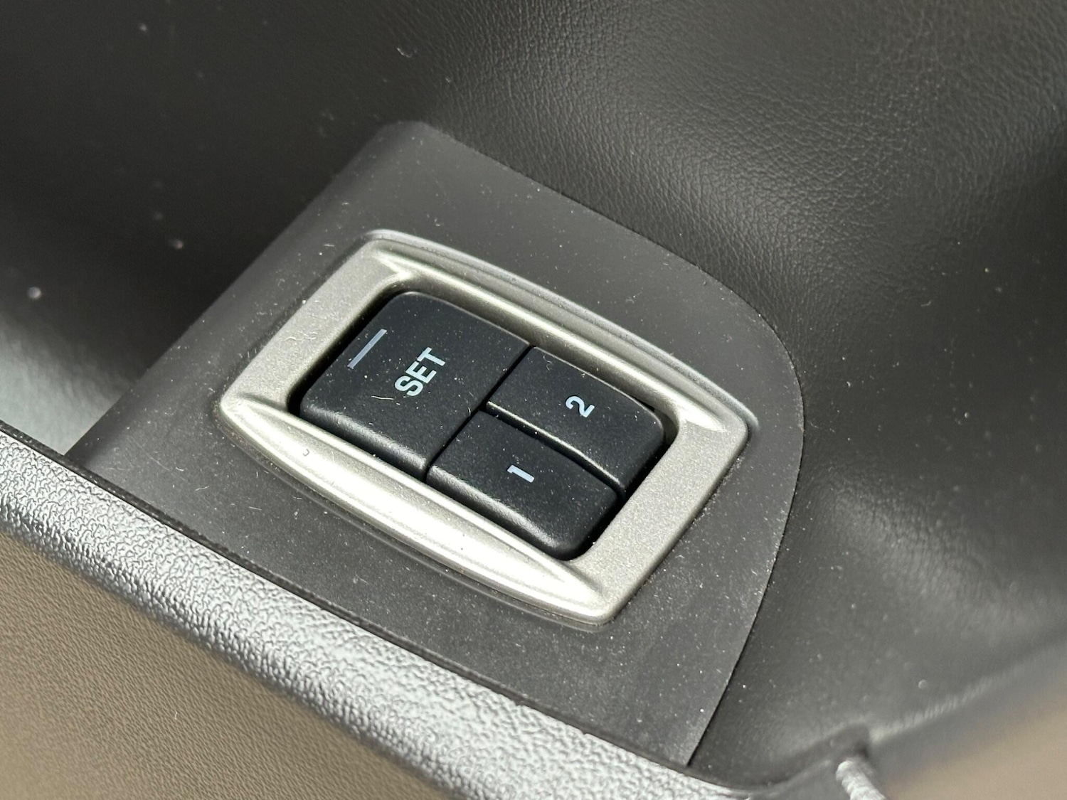 Used Jaguar XF 2014 for sale - 76294464: Photo 26