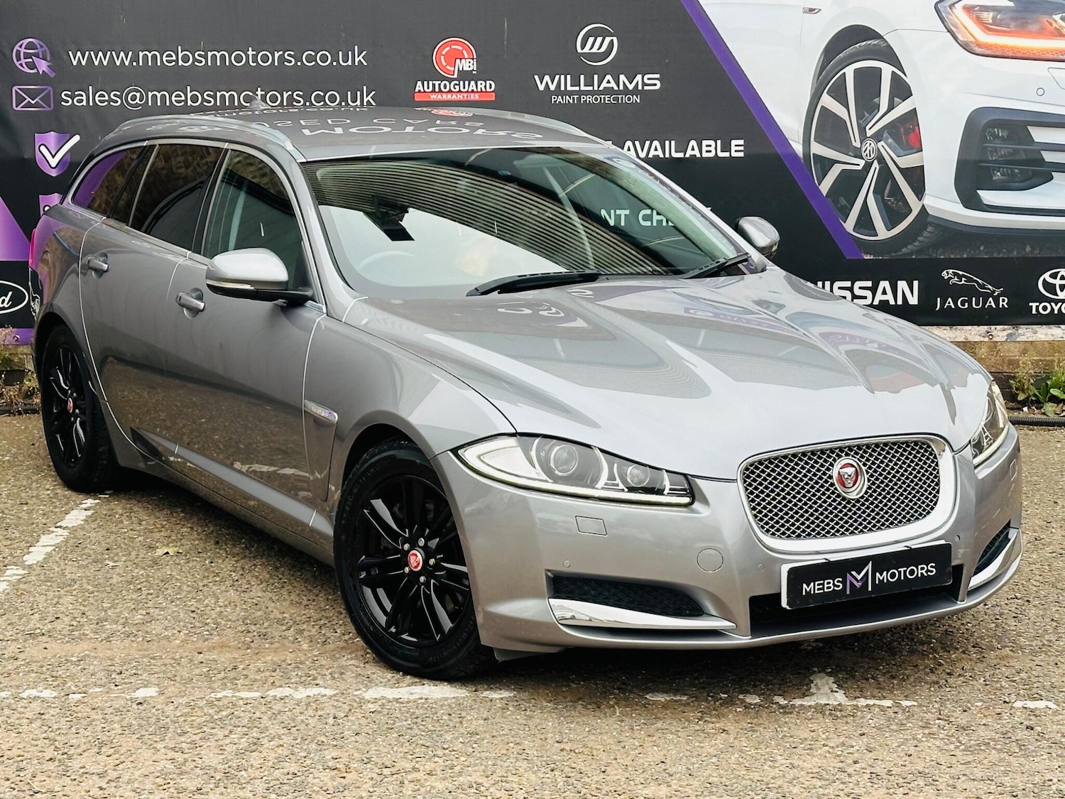 Used Jaguar XF 2014 for sale - 76294464: Photo 3