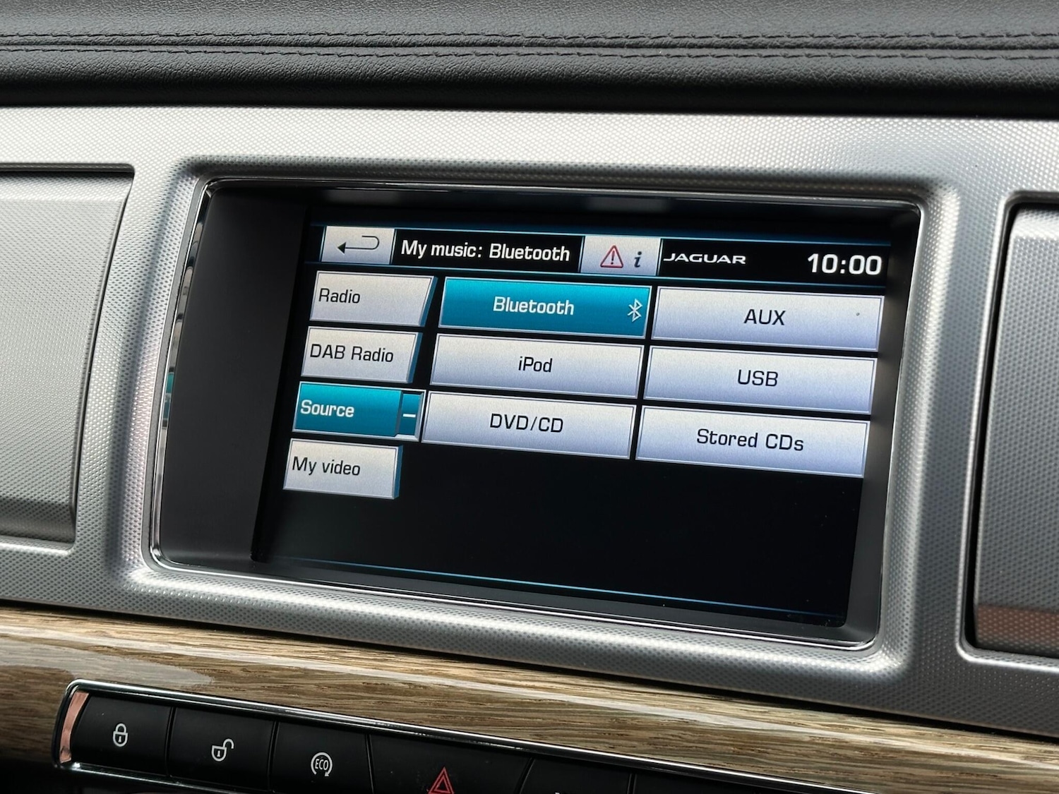 Used Jaguar XF 2014 for sale - 76294464: Photo 40