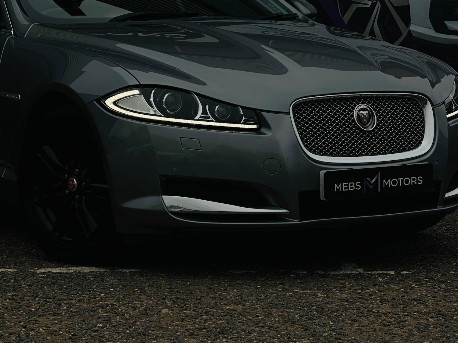 Used Jaguar XF 2014 for sale - 76294464: Photo 5