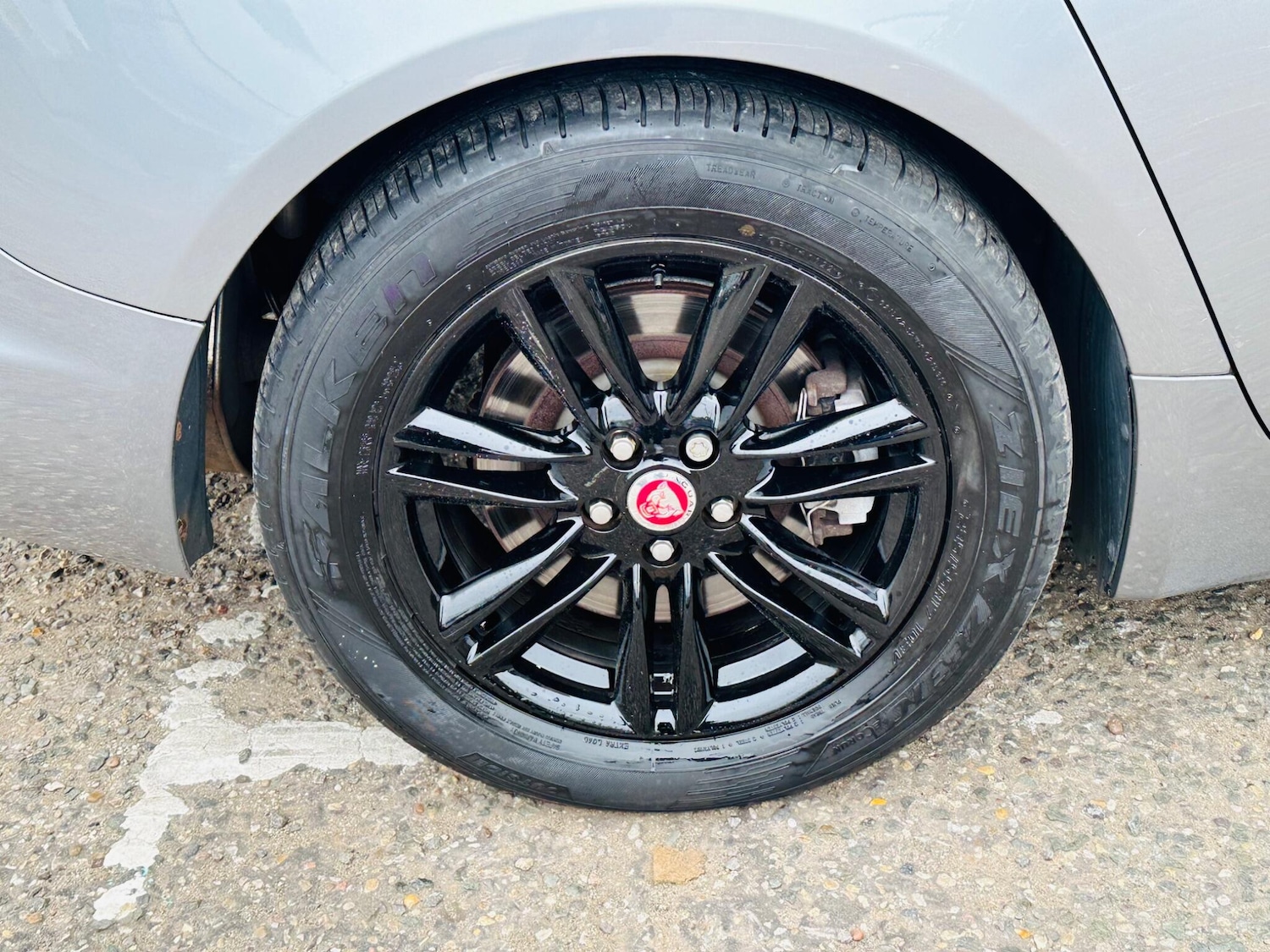 Used Jaguar XF 2014 for sale - 76294464: Photo 8