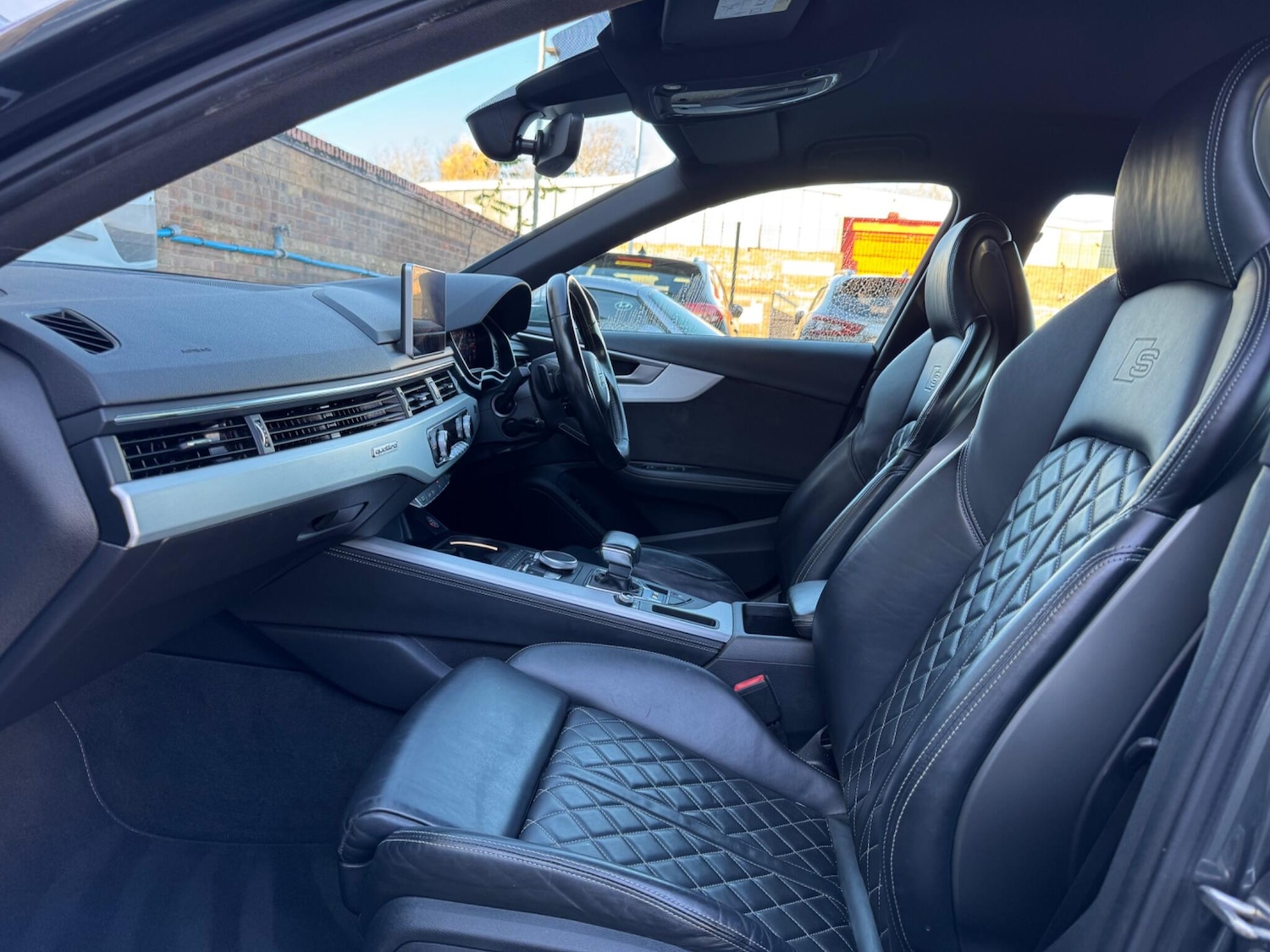 Used Audi A4 2017 for sale - 76759433: Photo 55