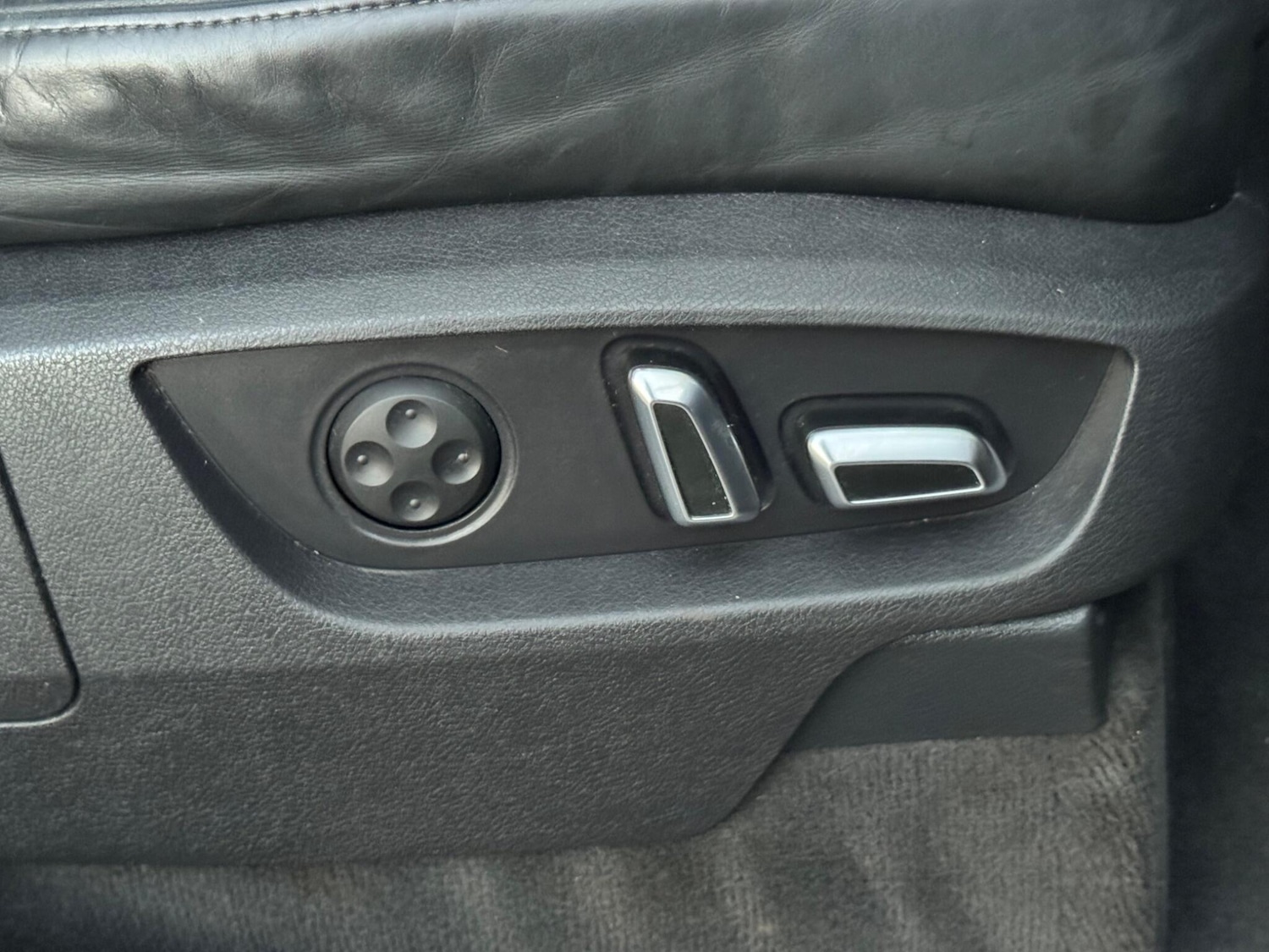 Used Audi Q7 2014 for sale - 77015561: Photo 26