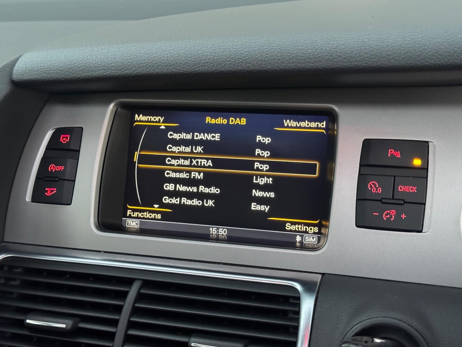 Used Audi Q7 2014 for sale - 77015561: Photo 41