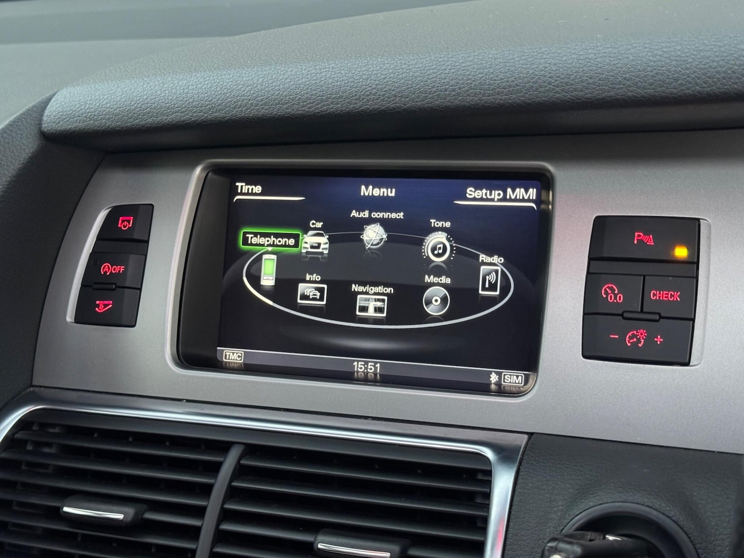 Used Audi Q7 2014 for sale - 77015561: Photo 44