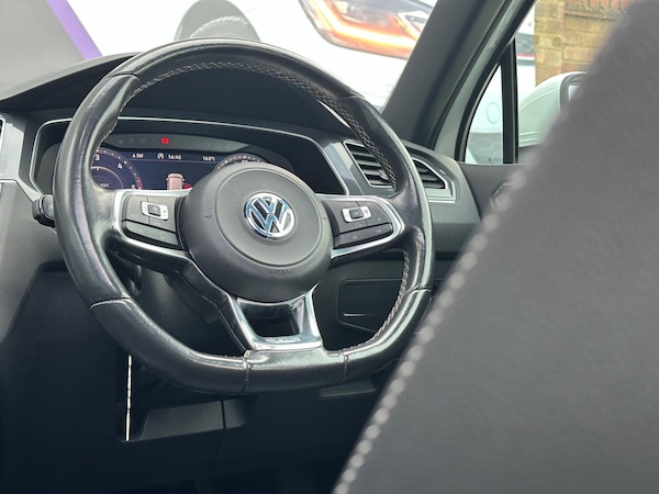 Used Volkswagen Tiguan 2017 for sale - 76085167: Photo 53