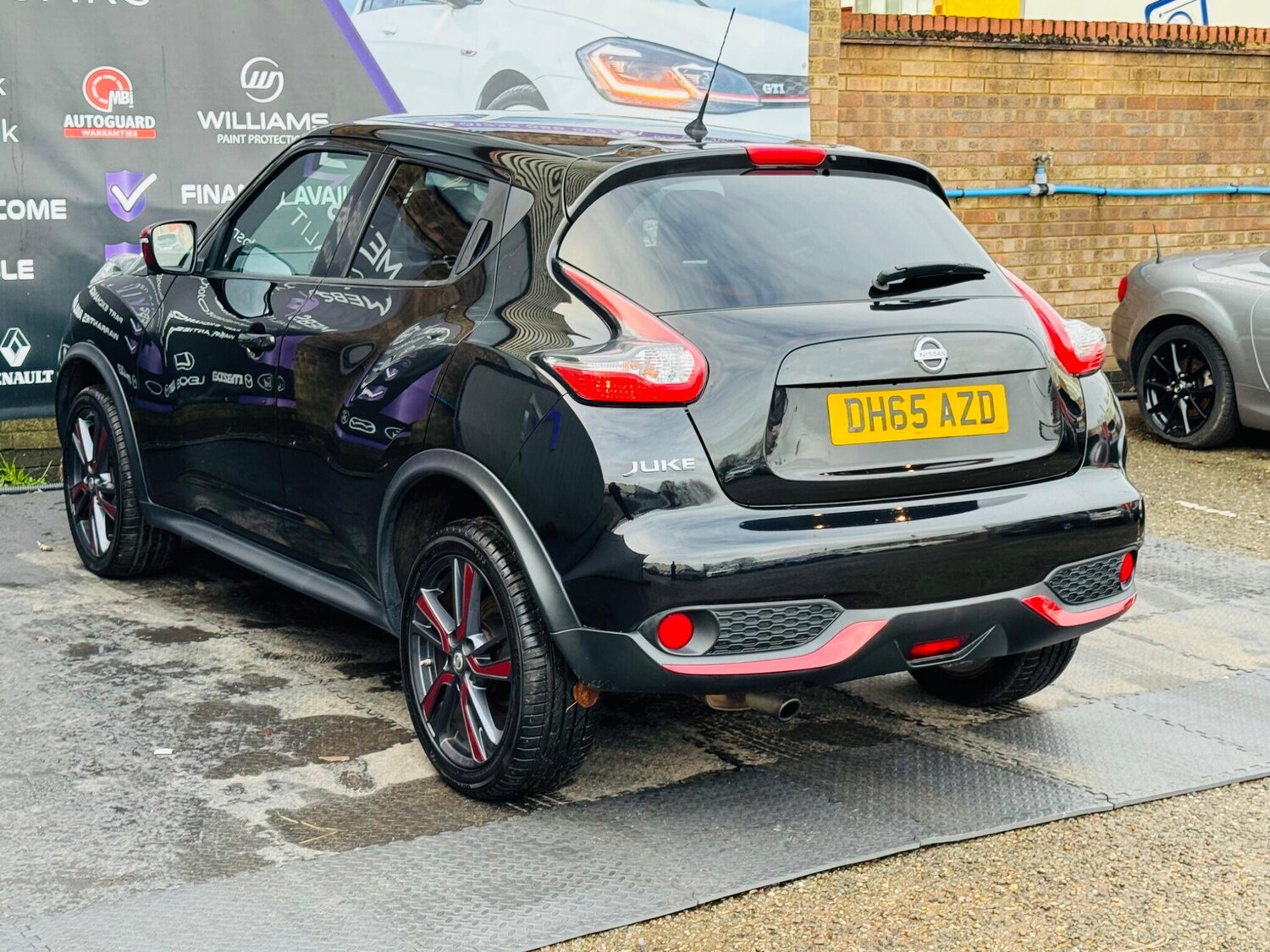 Used Nissan Juke 2015 for sale - 77081457: Photo 16