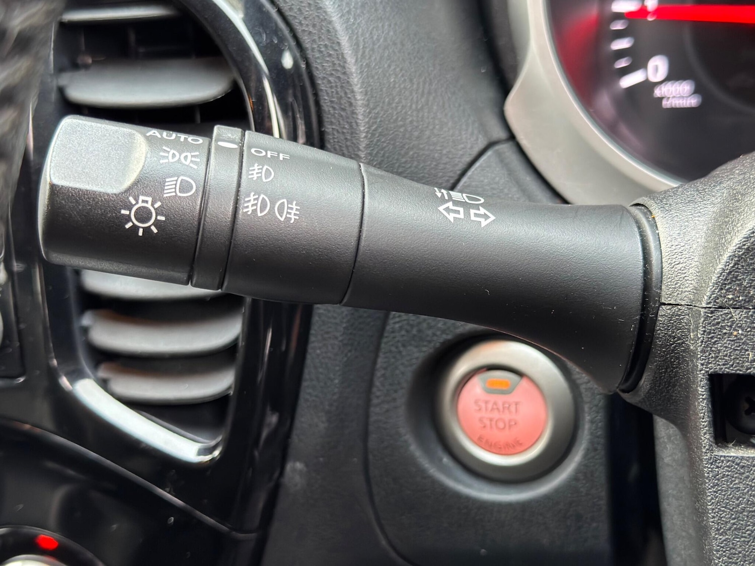 Used Nissan Juke 2015 for sale - 77081457: Photo 24