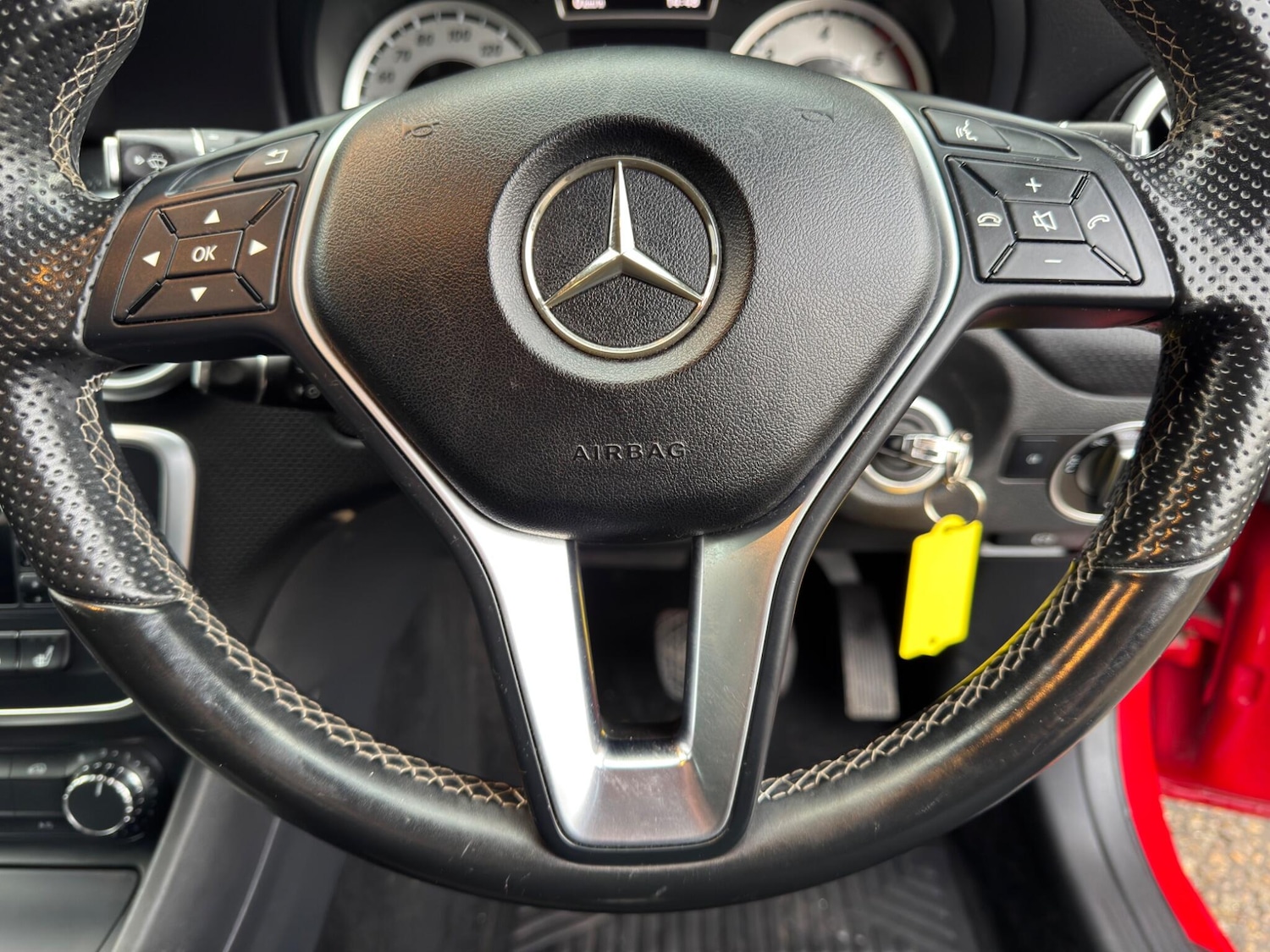 Used Mercedes-Benz A-Class 2014 for sale - 76849620: Photo 28