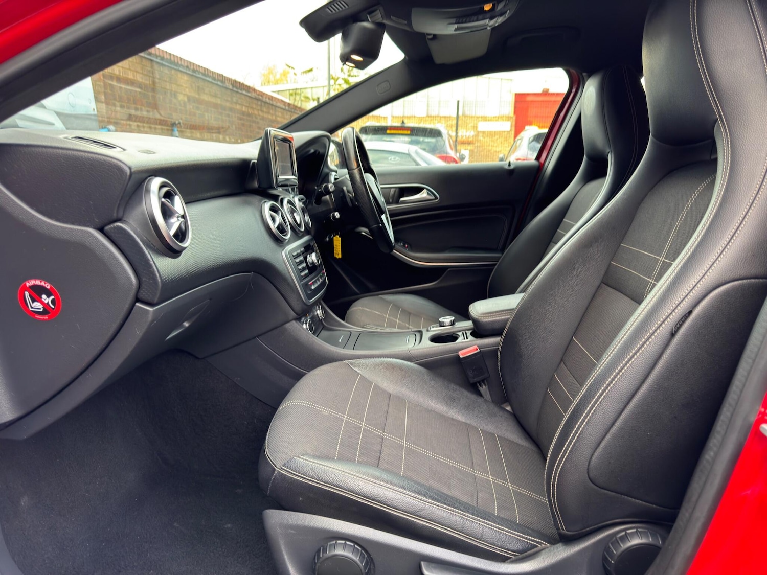Used Mercedes-Benz A-Class 2014 for sale - 76849620: Photo 39