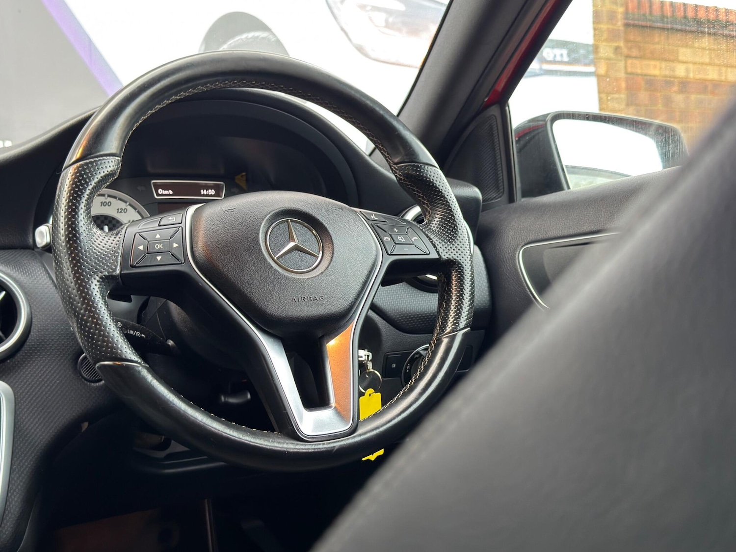 Used Mercedes-Benz A-Class 2014 for sale - 76849620: Photo 43