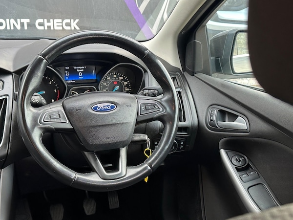 Used Ford Focus 2015 for sale - 76042442: Photo 10