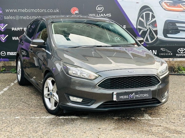 Used Ford Focus 2015 for sale - 76042442: Photo 1