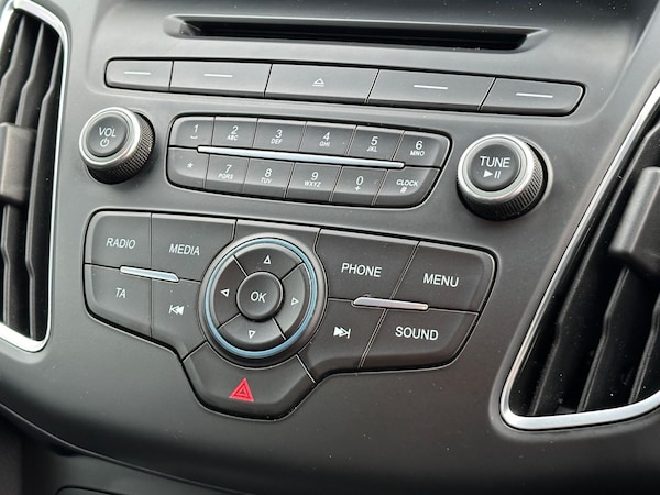 Used Ford Focus 2015 for sale - 76042442: Photo 34