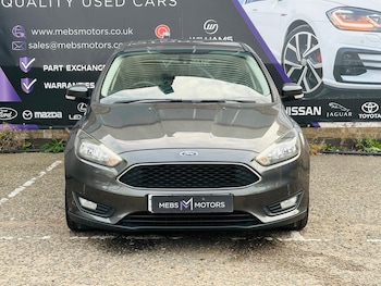 Used Ford Focus 2015 for sale - 76042442: Photo 4