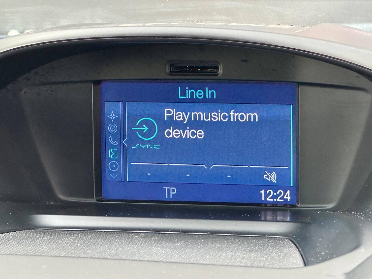 Used Ford Kuga 2014 for sale - 76457452: Photo 36