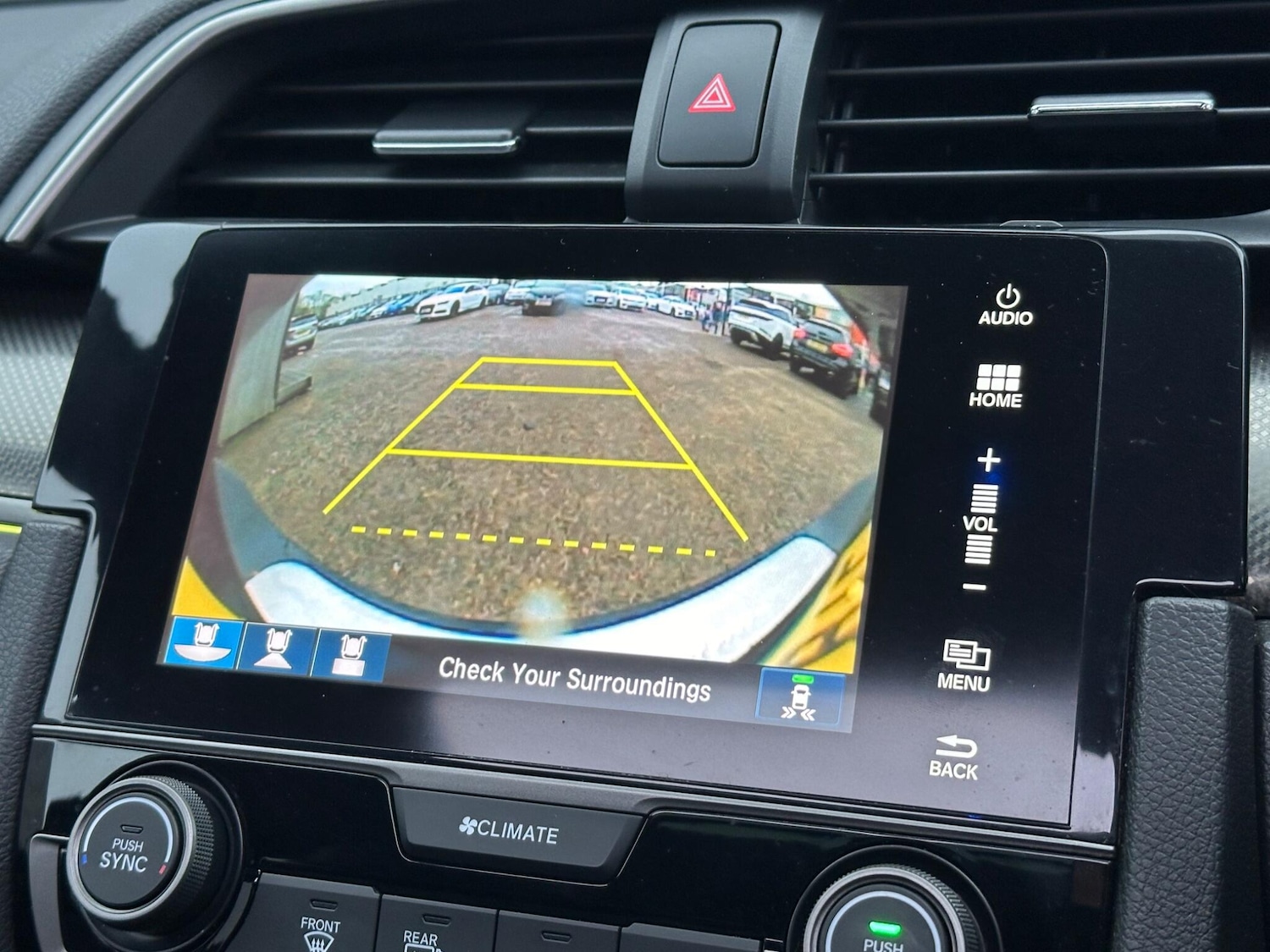 Used Honda Civic 2018 for sale - 76634293: Photo 33