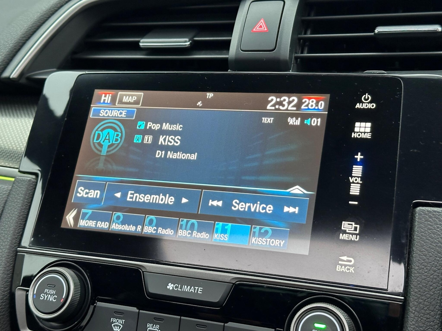 Used Honda Civic 2018 for sale - 76634293: Photo 36