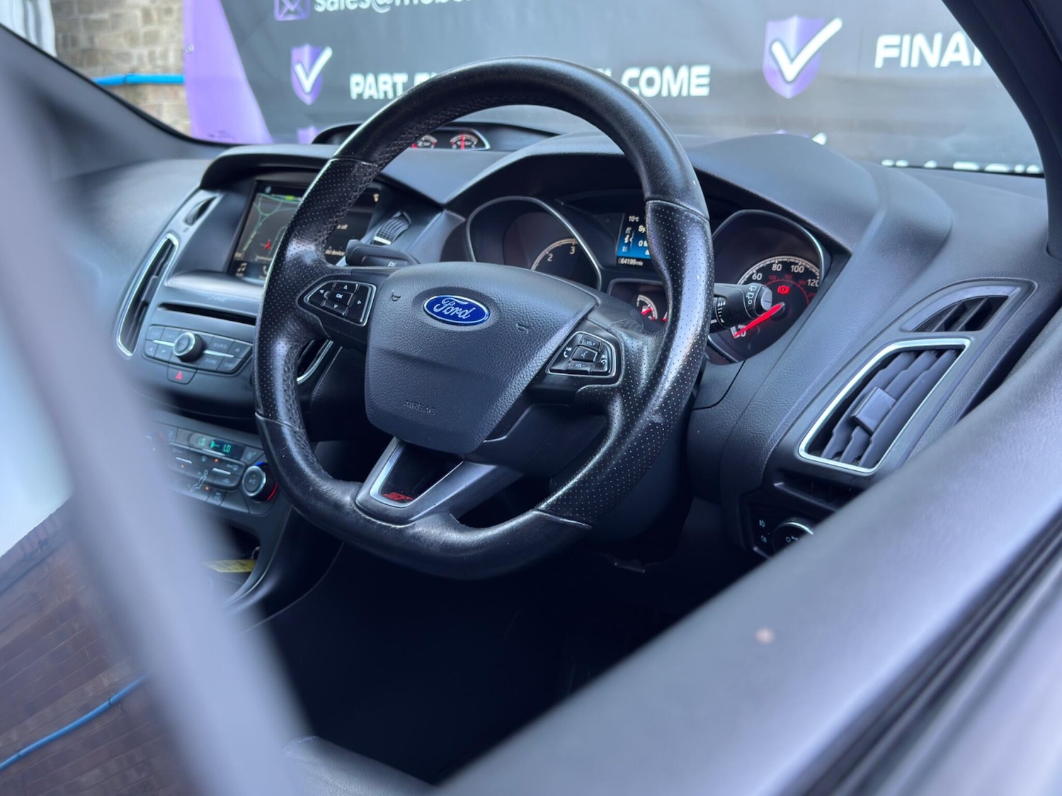 Used Ford Focus 2018 for sale - 76913981: Photo 9