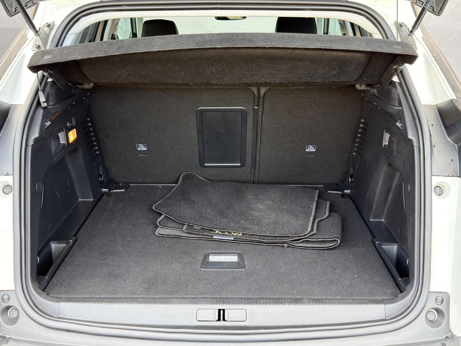 Used Peugeot 3008 2018 for sale - 77892541: Photo 20