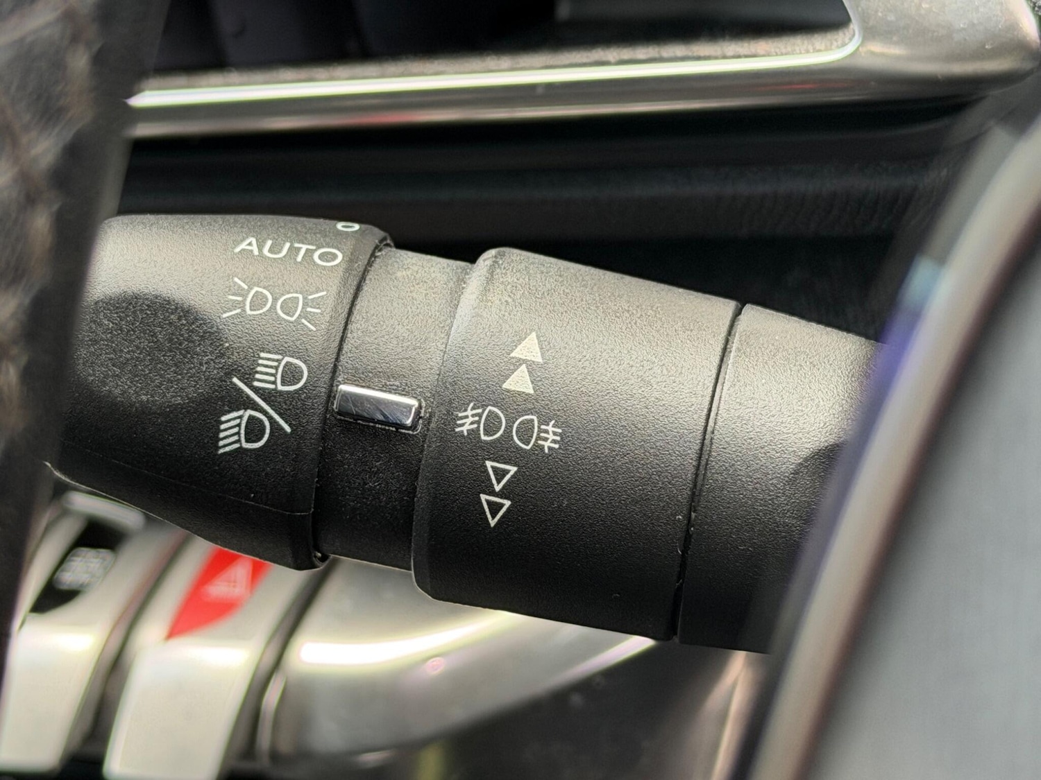 Used Peugeot 3008 2018 for sale - 77892541: Photo 31