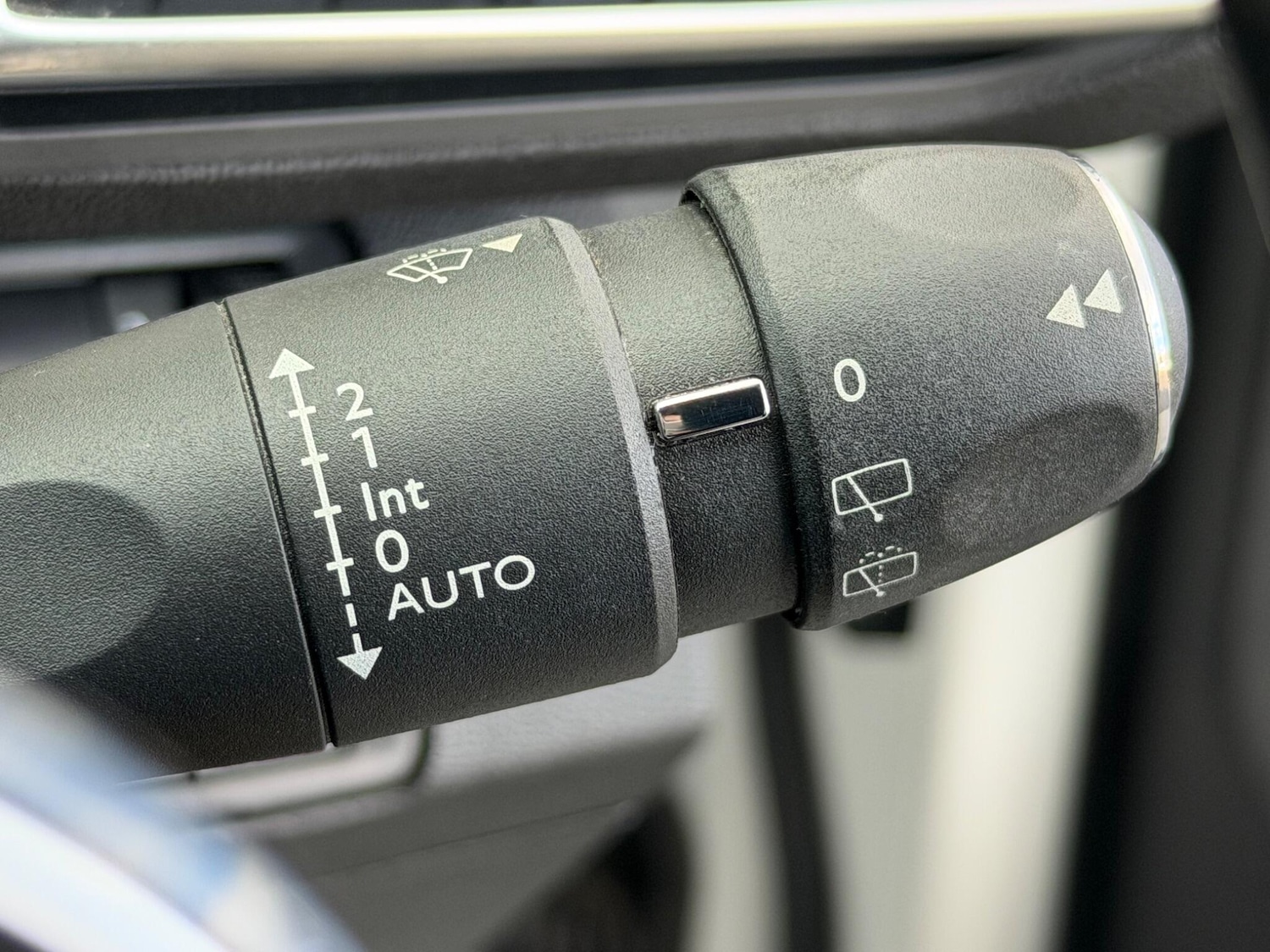 Used Peugeot 3008 2018 for sale - 77892541: Photo 34