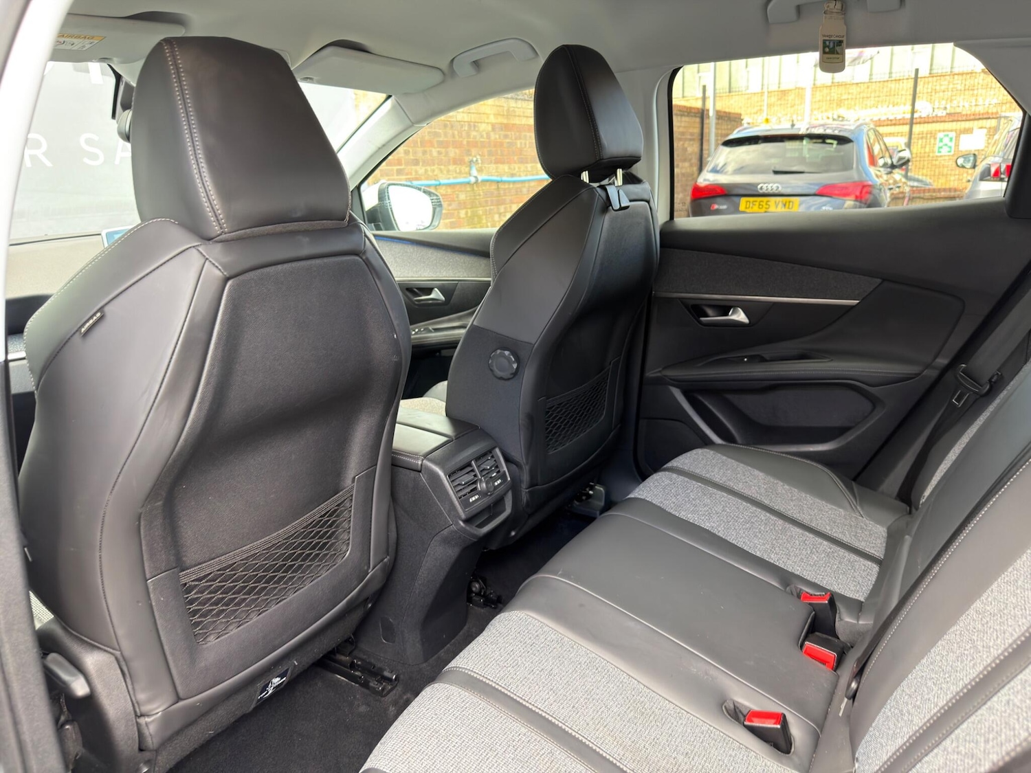 Used Peugeot 3008 2018 for sale - 77892541: Photo 51