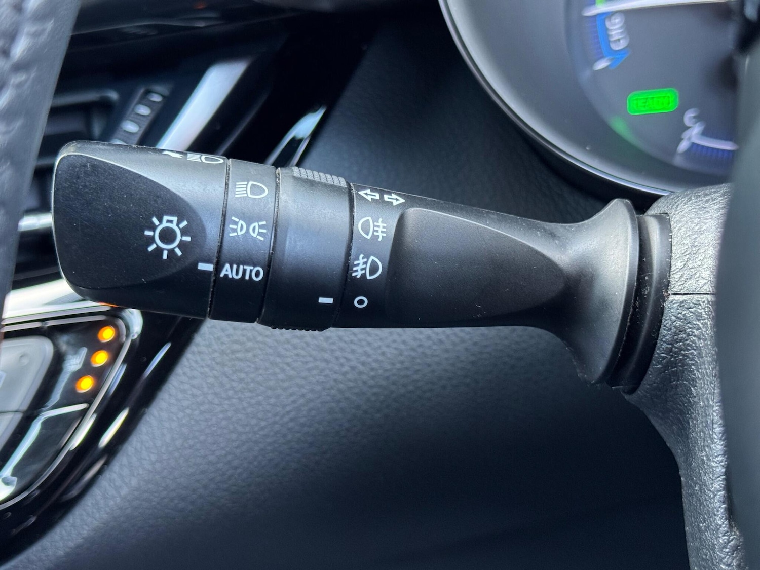 Used Toyota C-HR 2021 for sale - 76850464: Photo 31