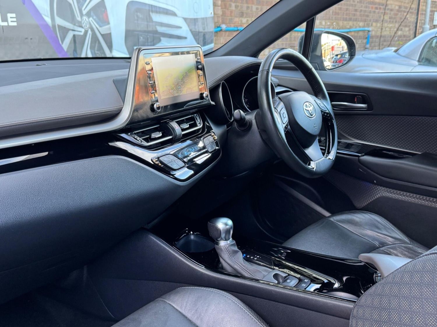 Used Toyota C-HR 2021 for sale - 76850464: Photo 51