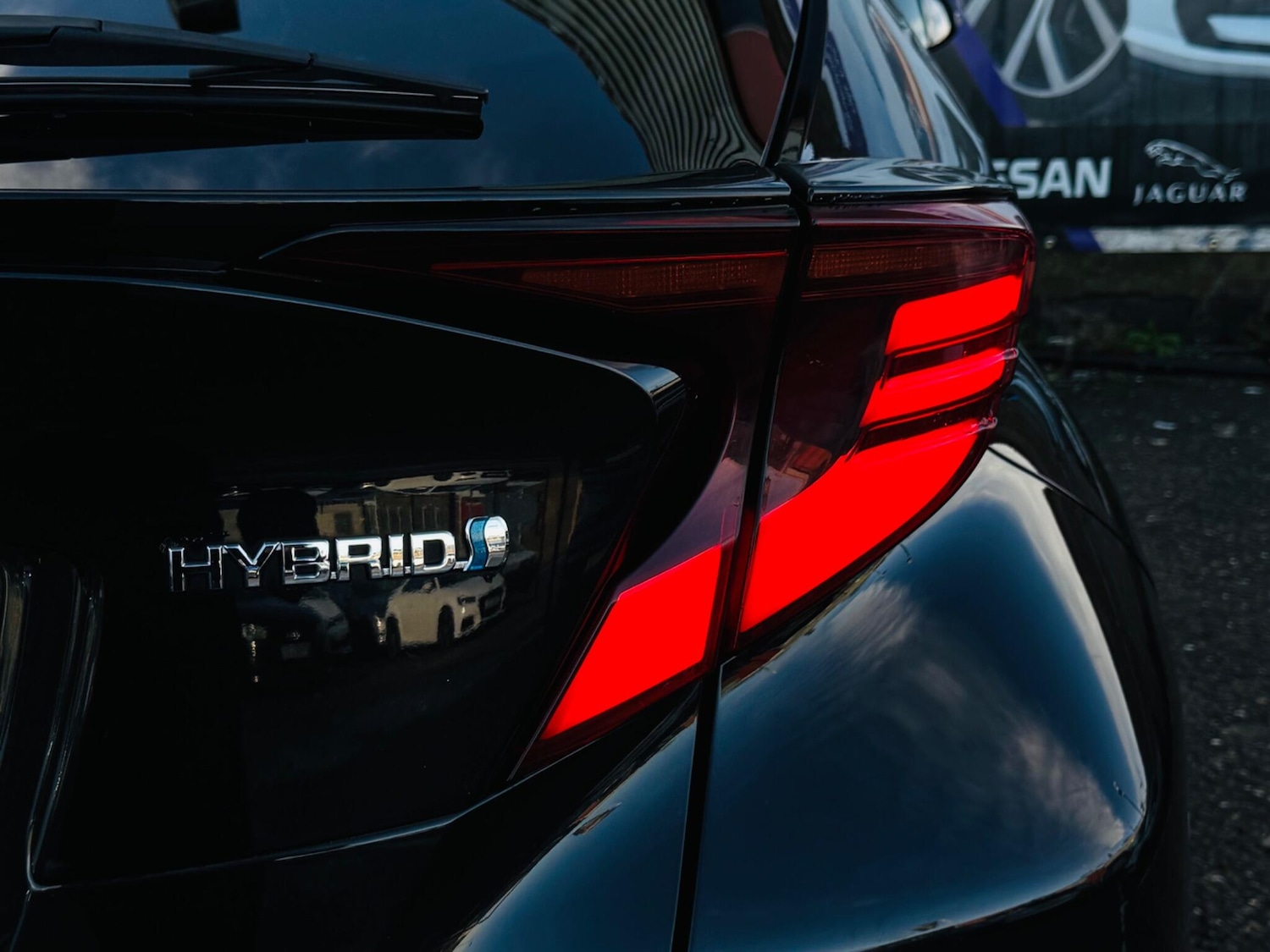 Used Toyota C-HR 2021 for sale - 76850464: Photo 7