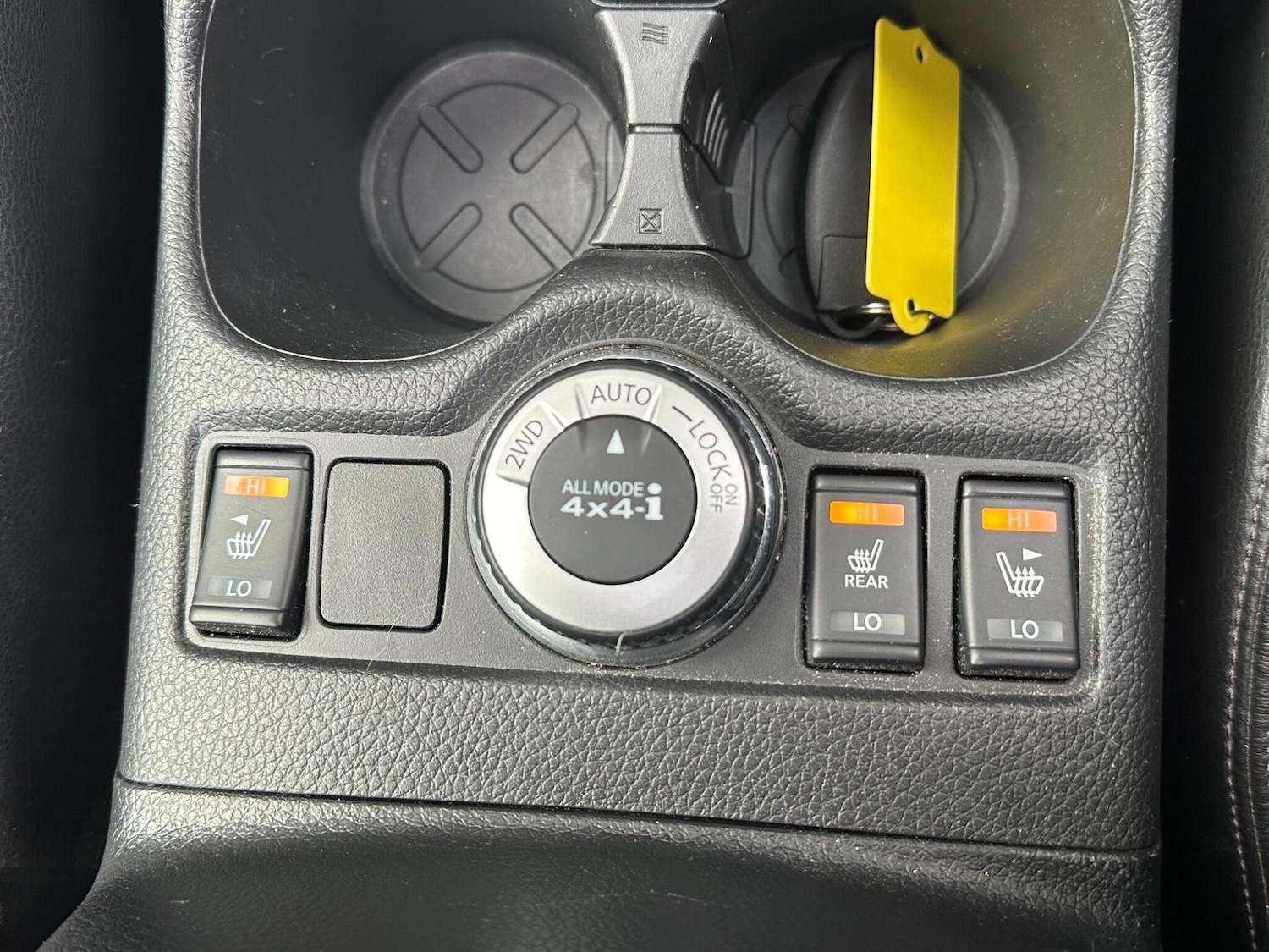 Used Nissan X-Trail 2018 for sale - 76592230: Photo 45