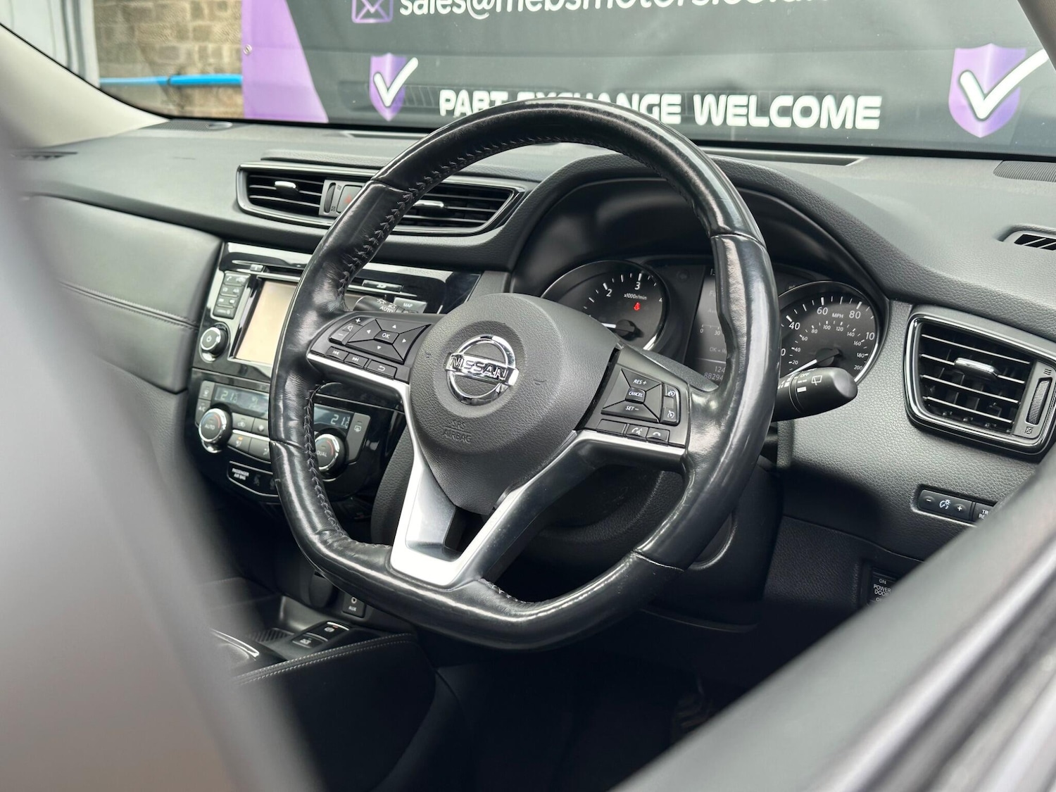 Used Nissan X-Trail 2018 for sale - 76592230: Photo 9