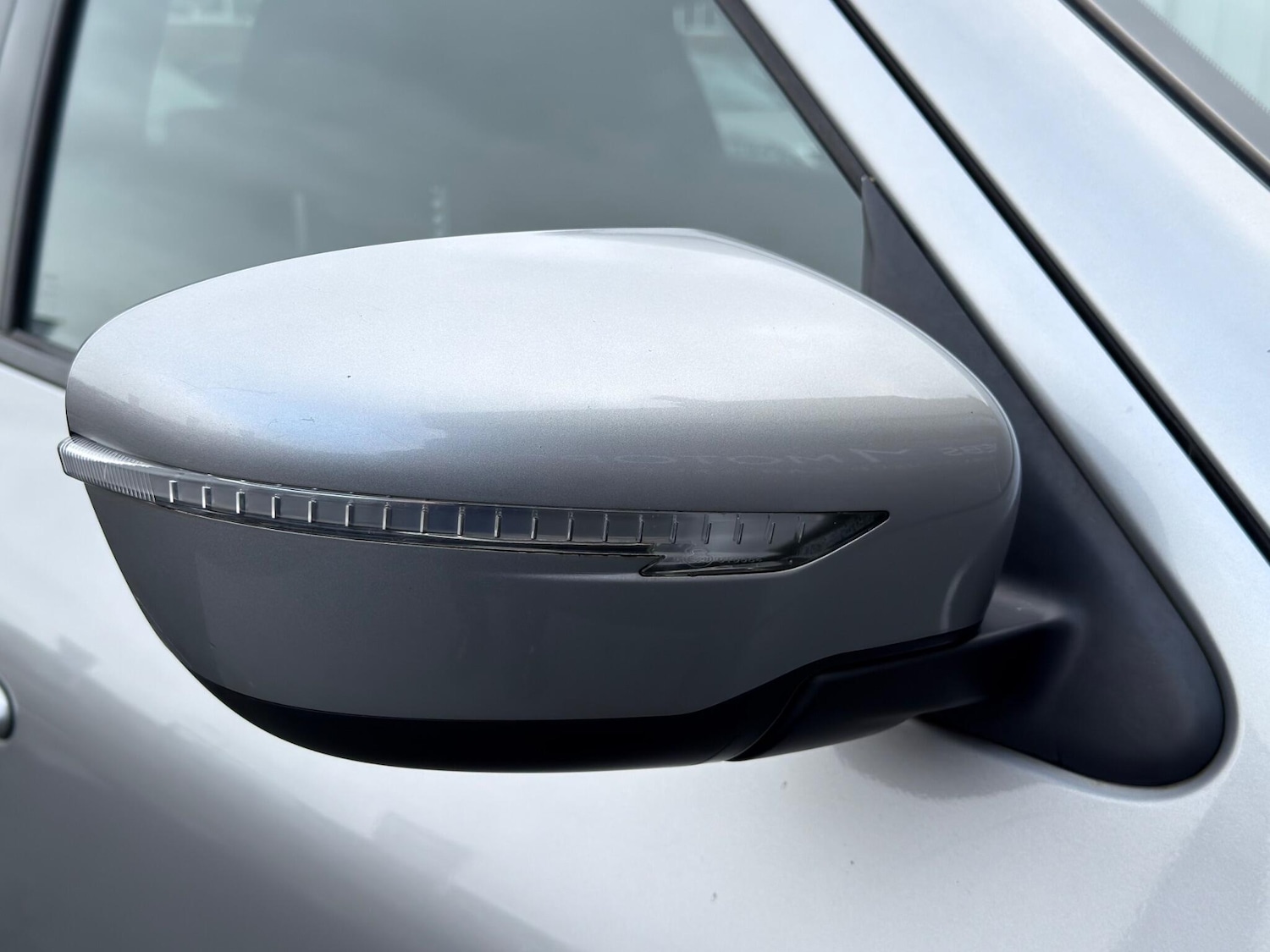 Used Nissan Juke 2015 for sale - 77925978: Photo 8