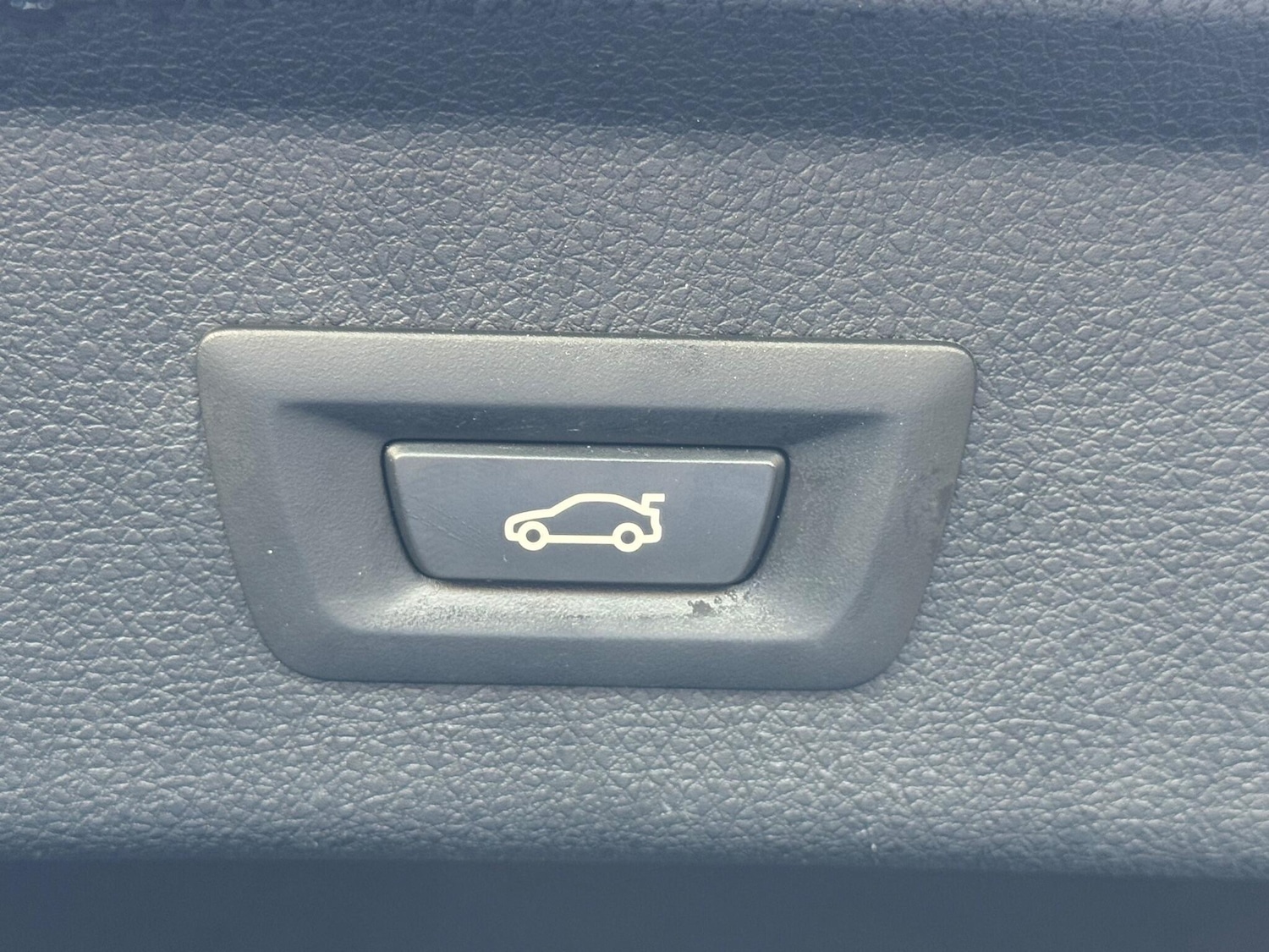 Used BMW 3 Series Gran Turismo 2016 for sale - 76752497: Photo 20