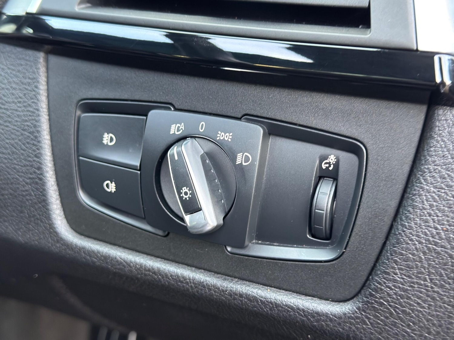 Used BMW 3 Series Gran Turismo 2016 for sale - 76752497: Photo 28