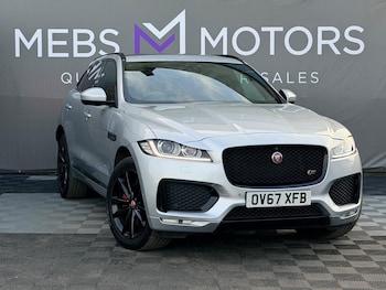 Used Jaguar F-Pace 2017 for sale - 79007947: Photo