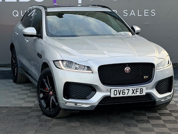 Used Jaguar F-Pace 2017 for sale - 79007947: Photo