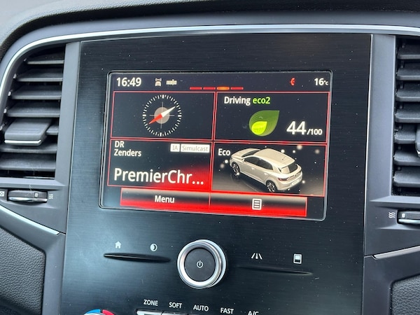 Used Renault Megane 2017 for sale - 74686903: Photo 31