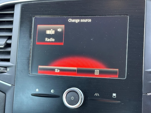 Used Renault Megane 2017 for sale - 74686903: Photo 35