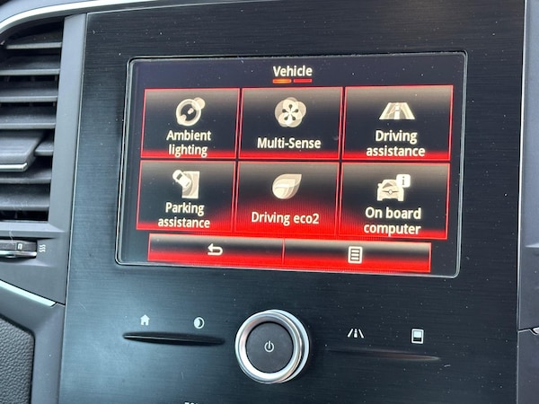 Used Renault Megane 2017 for sale - 74686903: Photo 37