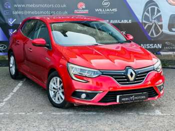 Used Renault Megane 2017 for sale - 74686903: Photo