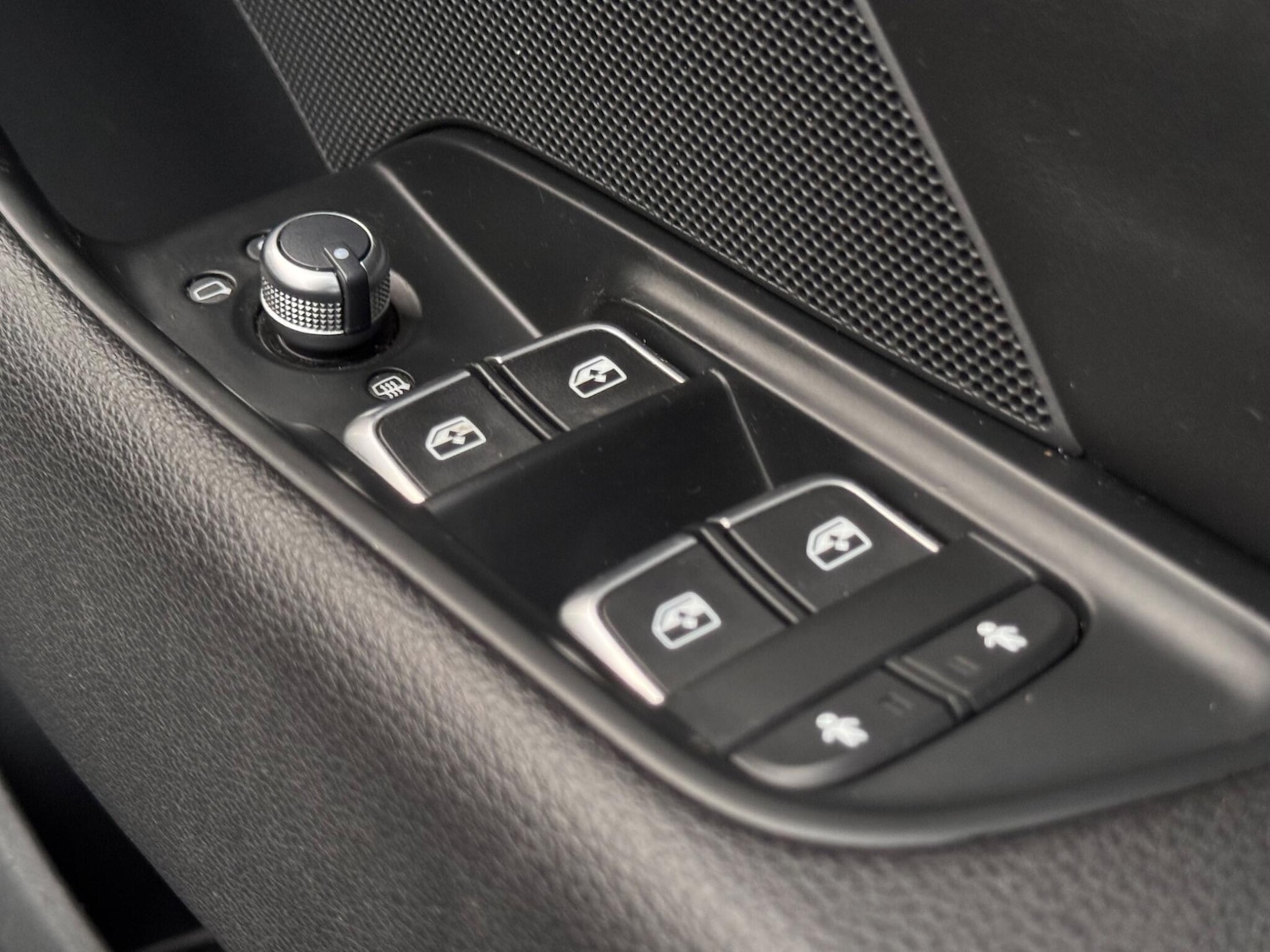 Used Audi A3 2016 for sale - 77015481: Photo 23