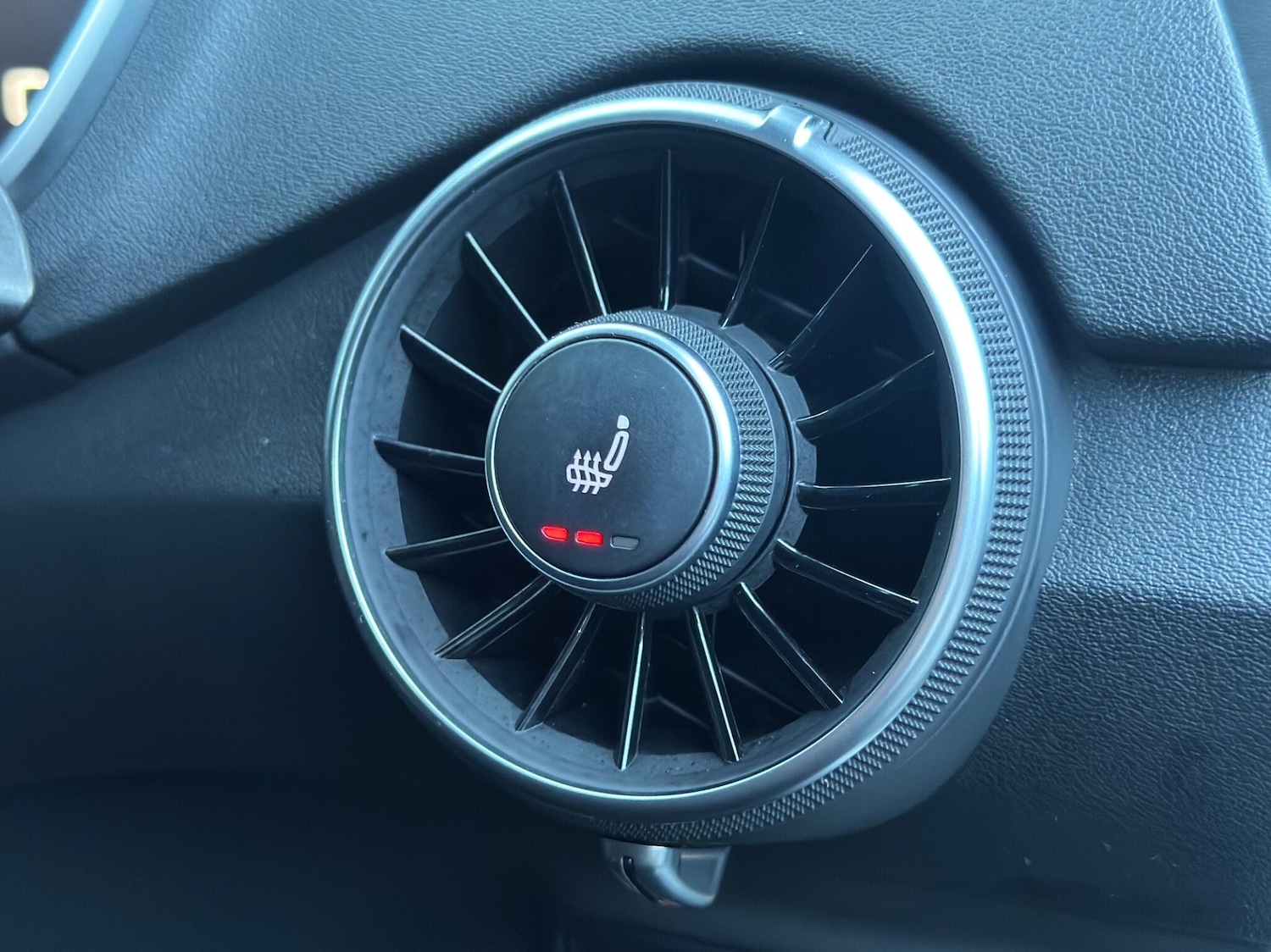 Used Audi TT 2017 for sale - 77524131: Photo 32