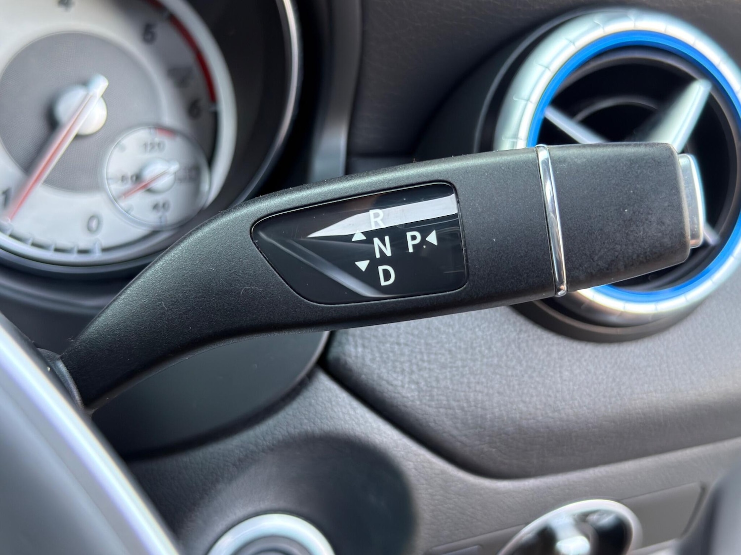 Used Mercedes-Benz CLA 2016 for sale - 78205190: Photo 38