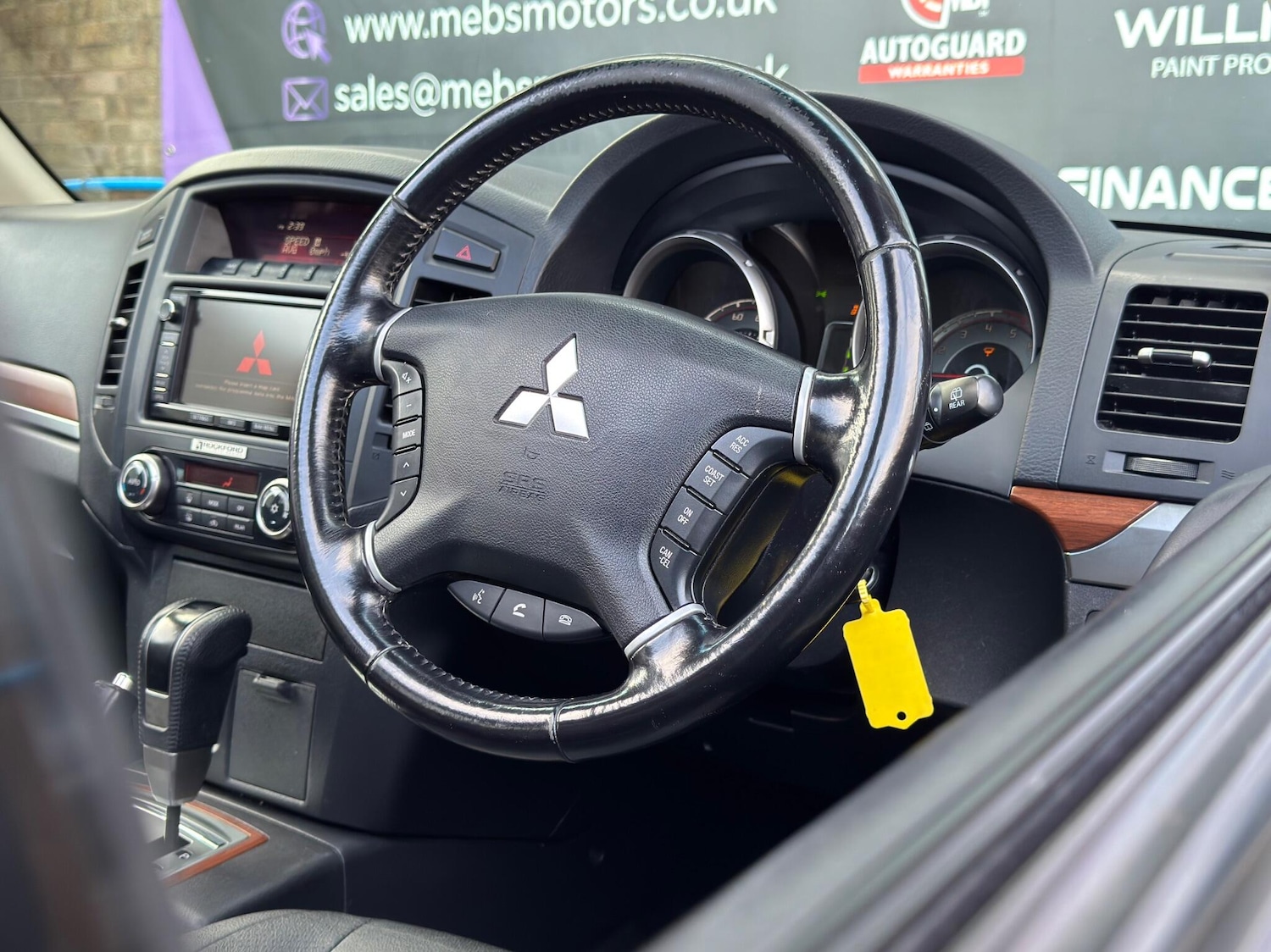 Used Mitsubishi Shogun 2014 for sale - 77330677: Photo 10