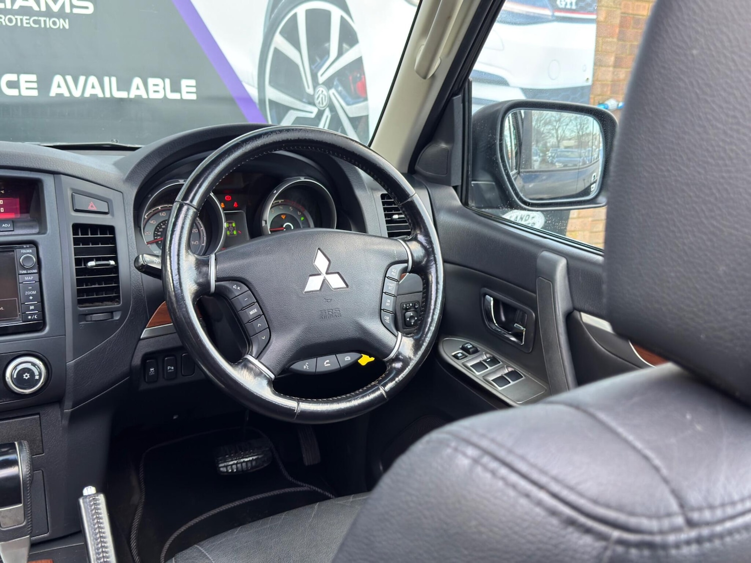 Used Mitsubishi Shogun 2014 for sale - 77330677: Photo 12