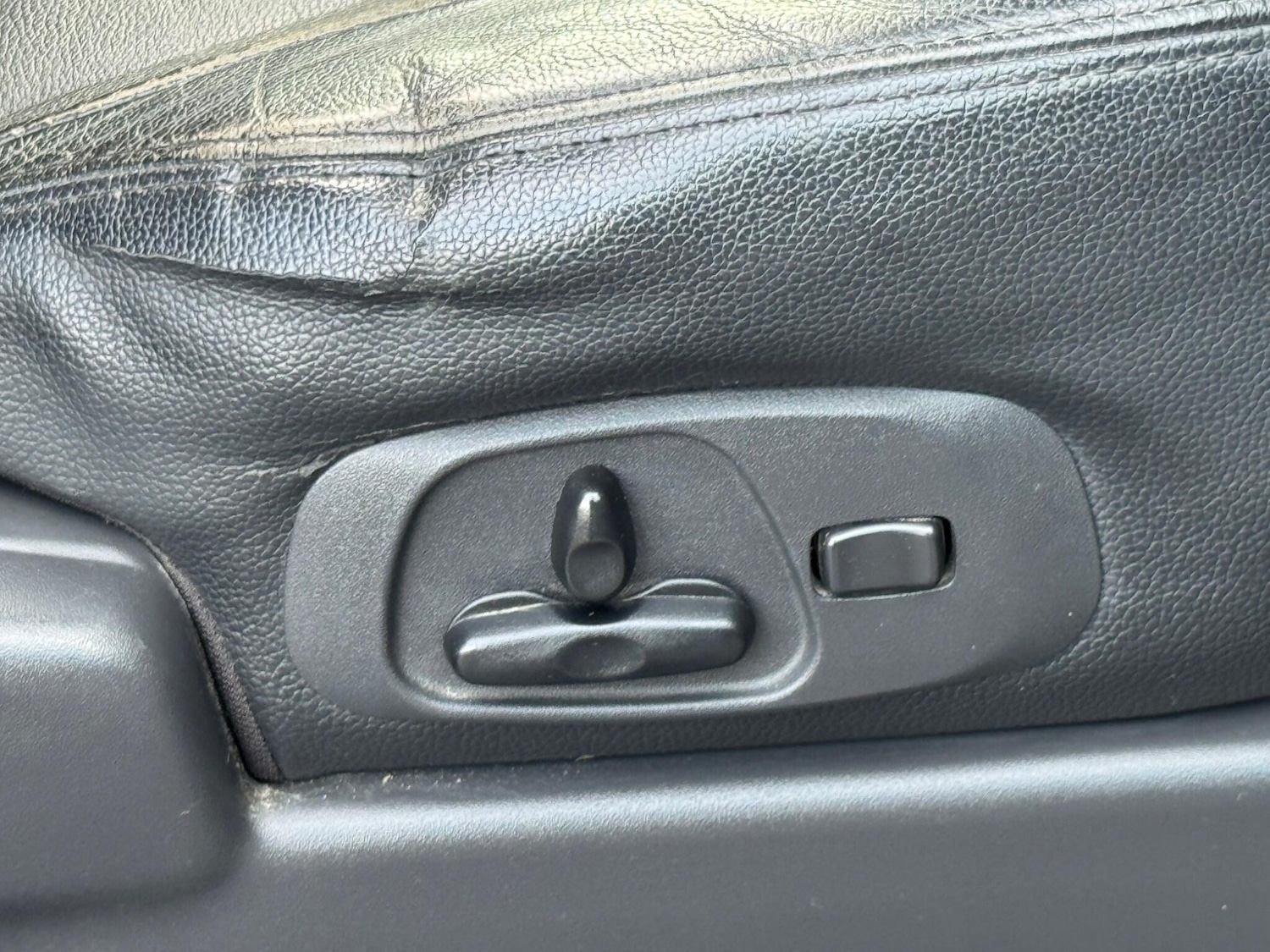 Used Mitsubishi Shogun 2014 for sale - 77330677: Photo 24